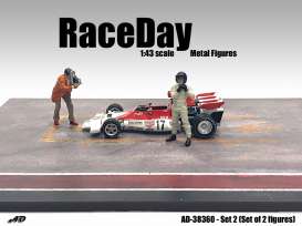 Figures  - Race Day set #2 2022  - 1:43 - American Diorama - 38360 - AD38360 | The Diecast Company