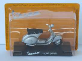 Vespa  - 150GS 1958 grey - 1:18 - Magazine Models - X26ALA0010 - MagVes0010 | The Diecast Company