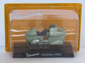 Vespa  - Monthlery 1950 green - 1:18 - Magazine Models - X26ALA0034 - MagVes0034 | The Diecast Company