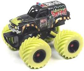 Monster Truck  - Creep Sweeper Zombie Response  black/green/red - 1:64 - Johnny Lightning - SP304 - JLSP304 | The Diecast Company