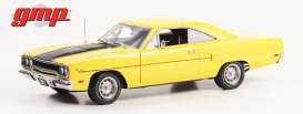 Plymouth  - Roadrunner *Graveyard Carz* 1970 yellow - 1:18 - GMP - GMP-18919 - gmp18919 | The Diecast Company