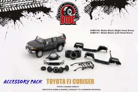 Toyota  - FJ Cruiser 2015 dark grey/white - 1:64 - BM Creations - 64B0141 - BM64B0141lhd | The Diecast Company