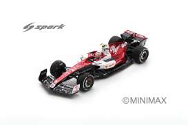 Alfa Romeo  - 2022 white/red - 1:43 - Spark - S8549 - spas8549 | The Diecast Company