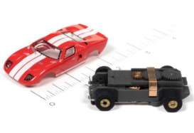 Ford  - GT40 1966 red - 1:64 - Auto World - SC379 - awSC379-4red | The Diecast Company