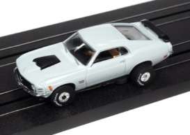 Ford  - Mustang 1970 blue-white - 1:64 - Auto World - SC377 - awSC377-1blue | The Diecast Company