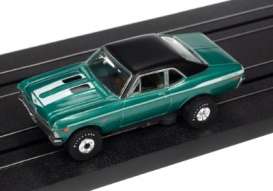 Chevrolet  - Yenko Nova SS 1969 green - 1:64 - Auto World - SC377 - awSC377-2 | The Diecast Company