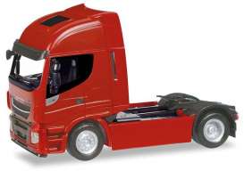 Iveco  - Stralis Highway XP red - 1:87 - Herpa - H097192 - herpa309141-002 | The Diecast Company