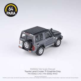Toyota  - Land Cruiser 71  2014 grey - 1:64 - Para64 - 55562 - pa55562lhd | The Diecast Company