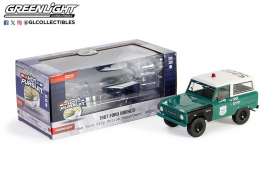 Ford  - Bronco 1967  - 1:24 - GreenLight - 85581 - gl85581 | The Diecast Company