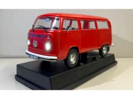 Volkswagen  - T2  - 1:24 - Revell - Germany - 00459 - revell00459 | The Diecast Company