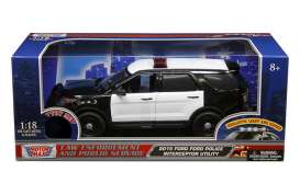 Ford  - Interceptor Utility 2015 black/white - 1:18 - Motor Max - 73996 - mmax73996 | The Diecast Company