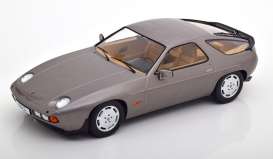 Porsche  - 928S 1980 grey metallic - 1:18 - MCG - 18199 - MCG18199 | The Diecast Company