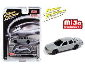 Chevrolet  - Impala SS 1996 matt grey - 1:64 - Johnny Lightning - cp7420 - jlcp7420 | The Diecast Company