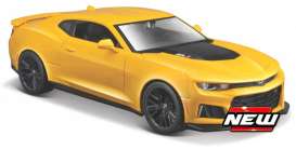 Chevrolet  - Camaro ZL1 2017 yellow/black - 1:24 - Maisto - 31512y - mai31512Y | The Diecast Company