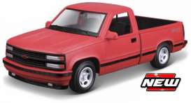 Chevrolet  - 454 1993 red - 1:24 - Maisto - 39239 - mai39239 | The Diecast Company