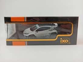 Toyota  - Yaris 2022 white - 1:43 - IXO Models - MOC327 - ixMOC327 | The Diecast Company