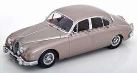 Jaguar  - MK II 3.8 1959 pearl-silver - 1:18 - KK - Scale - 181011 - kkdc181011 | The Diecast Company