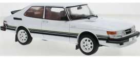 Saab  - 900 Turbo 1981 white - 1:18 - MCG - 18339 - MCG18339 | The Diecast Company