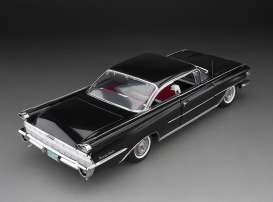 Oldsmobile  - 98 hard top 1959 ebony black - 1:18 - SunStar - 5246 - sun5246 | The Diecast Company