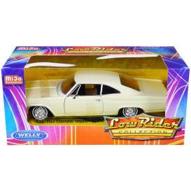 Chevrolet  - 1965 white - 1:24 - Welly - 22417LRW-wh - welly22417LRW-wh | The Diecast Company