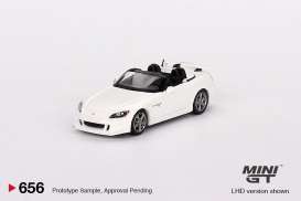 Honda  - S2000 white - 1:64 - Mini GT - 00656-L - MGT00656lhd | The Diecast Company