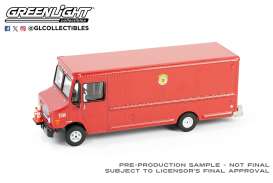 Step Van  - 2020 red - 1:64 - GreenLight - 30491 - gl30491 | The Diecast Company