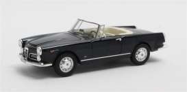 Alfa Romeo  - 2600 dark blue - 1:43 - Matrix - 40102-152 - MX40102-152 | The Diecast Company