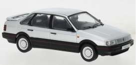 Volkswagen  - Passat GT 1988 silver - 1:43 - IXO Models - CLC517 - ixCLC517 | The Diecast Company