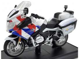 BMW  - R1200RT white/red/blue - 1:18 - Maisto - 32306 - mai32306 | The Diecast Company