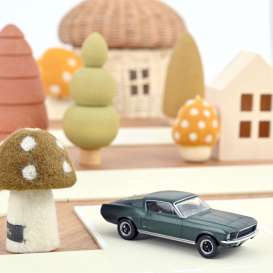 Ford  - Mustang 1968 green metallic - 1:43 - Norev - 270583 - nor270583 | The Diecast Company