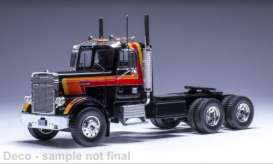 Freightliner  - FLC 120 64 T 1977 black/red/orange - 1:43 - IXO Models - tr186 - ixtr186 | The Diecast Company