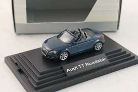 Audi  - TT Roadster blue - 1:87 - Wiking - 5010500522 - Audi5010500522 | The Diecast Company