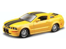 Ford  - Mustang 2006 yellow/black - 1:64 - Bburago - 59024Y - bura59024Y | The Diecast Company