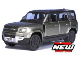 Land Rover  - Defender 110 silver/black - 1:43 - Bburago - 30471Z - bura30471Z | The Diecast Company