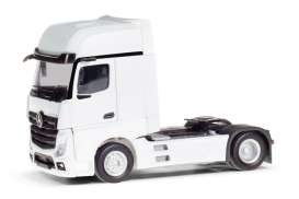 Mercedes Benz  - Actros L white - 1:87 - Herpa - H317948 - herpa317948 | The Diecast Company