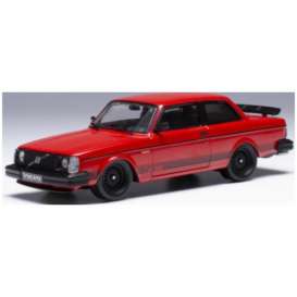 Volvo  - 242 1980 red - 1:43 - IXO Models - CLC549 - ixCLC549 | The Diecast Company