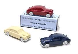 Lancia  - Aurelia Blue - 1:76 - Officina 942 - 1026A - Off1026A | The Diecast Company