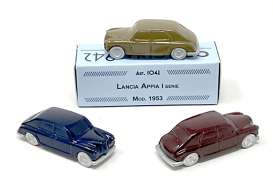 Alfa Romeo  - Giulietta Red - 1:76 - Officina 942 - 1042B - Off1042B | The Diecast Company