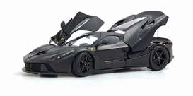 Ferrari  - black - 1:18 - BBR - 182242 - BBR182242 | The Diecast Company