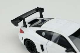 BMW  - M4 GT3 white - 1:24 - Motor Max - 79390w - mmax79390w | The Diecast Company