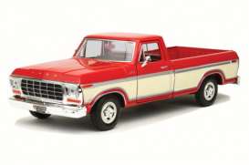 Ford  - F-150 1979 red/white - 1:24 - Motor Max - 79346rwh - mmax79346rwh | The Diecast Company