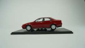 Alfa Romeo  - 166 1999 alfa red - 1:18 - Triple9 Collection - 1800500 - T9-1800500 | The Diecast Company