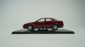 Alfa Romeo  - 166 1999 proteo red metallic - 1:18 - Triple9 Collection - 1800504 - T9-1800504 | The Diecast Company