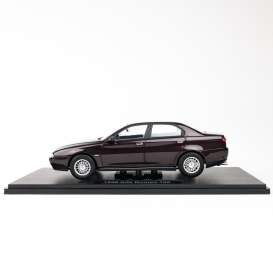 Alfa Romeo  - 166 1999 black metallic - 1:18 - Triple9 Collection - 1800505 - T9-1800505 | The Diecast Company
