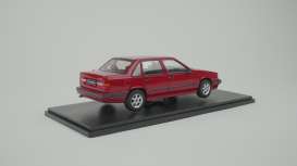 Volvo  - 850 1993 signal red - 1:18 - Triple9 Collection - 1800520 - T9-1800520 | The Diecast Company