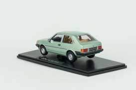 Volvo  - 343 1982 light green metallic - 1:18 - Triple9 Collection - 1800543 - T9-1800543 | The Diecast Company