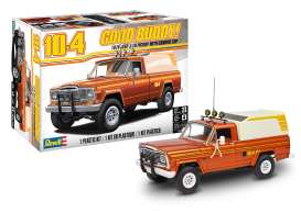 Jeep  - J-10  - 1:24 - Revell - Germany - 14568 - revell14568 | The Diecast Company