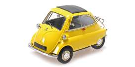 BMW  - Isetta 1955 yellow - 1:18 - Minichamps - 110024002 - mc110024002 | The Diecast Company
