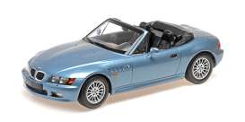 BMW  - Z3 Roadster 1997 light blue - 1:18 - Minichamps - 155024130 - mc155024130 | The Diecast Company