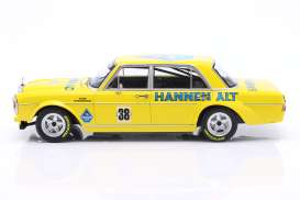 Mercedes Benz  - 300 SEL 6.8 1971 yellow/green - 1:18 - Werk83 - W18030003 - W18030003 | The Diecast Company